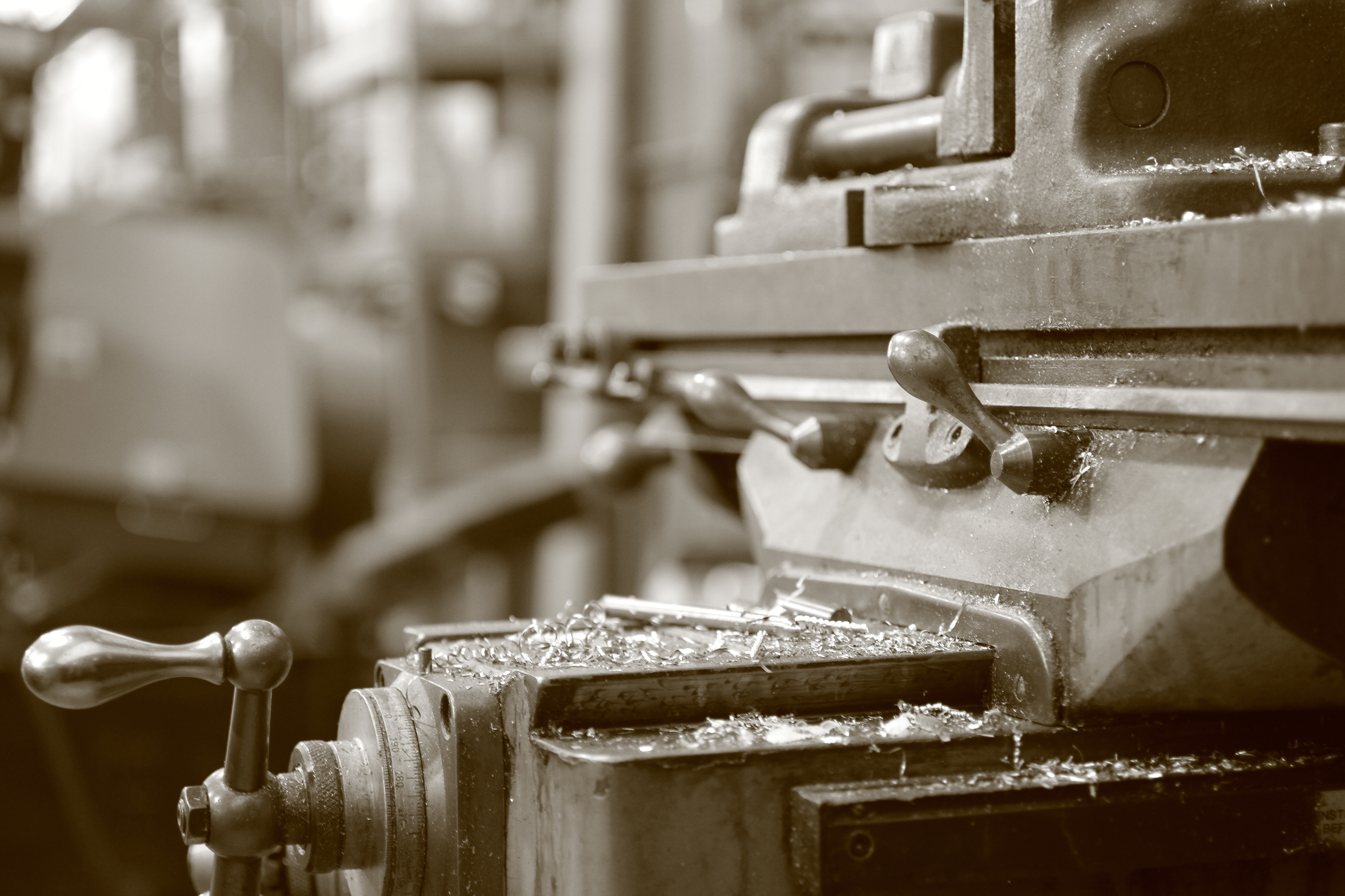 milling machine repair and rebuilding